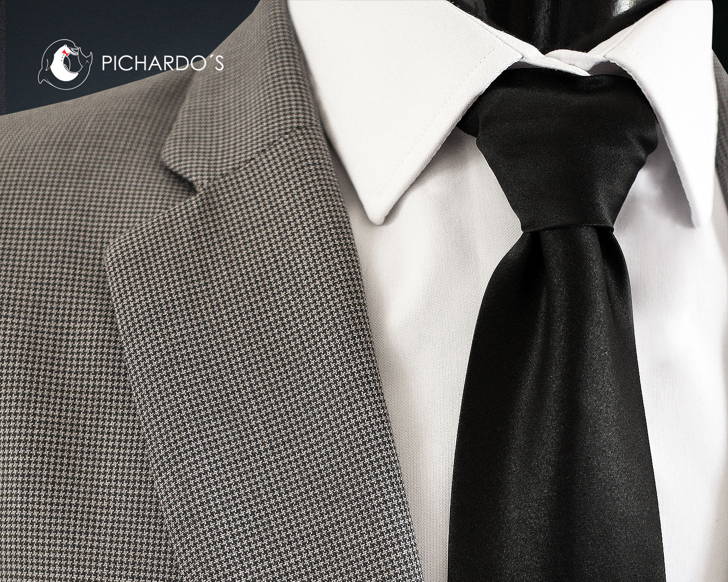Traje a cuadros gris